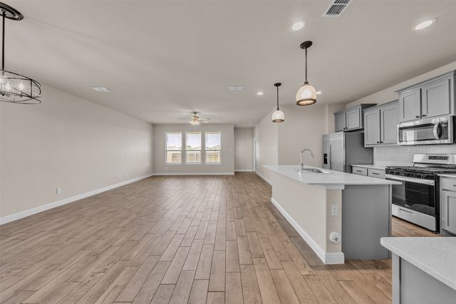 1016 Kirkham Way, Fort Worth, TX 76247
