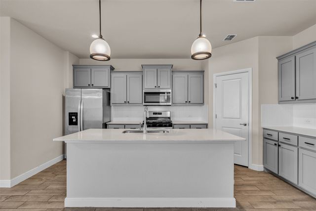 1016 Kirkham Way, Fort Worth, TX 76247