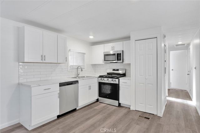 15252 Seneca Road 47, Victorville, CA 92392