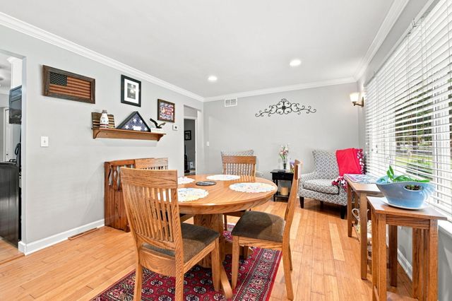 21484 Power Road, Farmington Hills, MI 48336