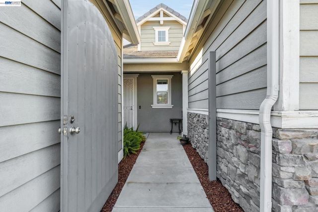 3101 Finchwood Ave, Fresno, CA 93619