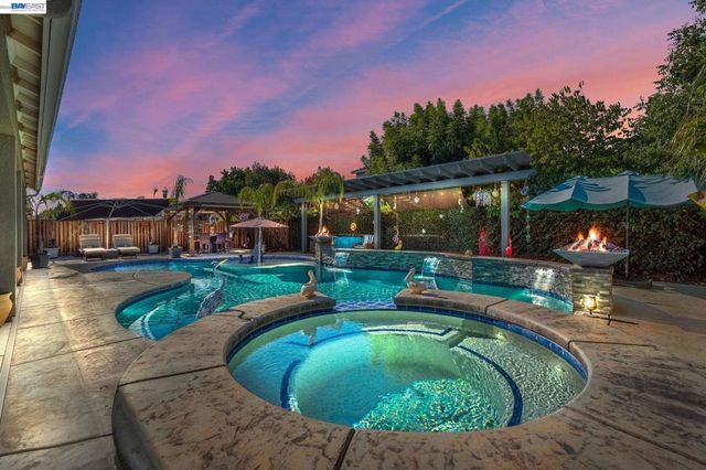 3101 Finchwood Ave, Fresno, CA 93619