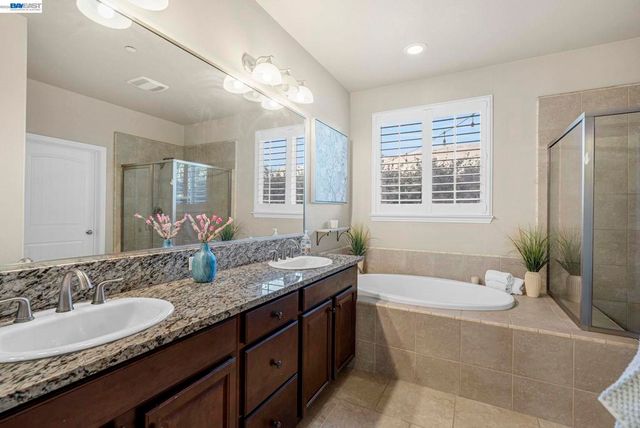 3101 Finchwood Ave, Fresno, CA 93619