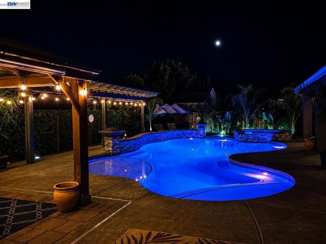 3101 Finchwood Ave, Fresno, CA 93619