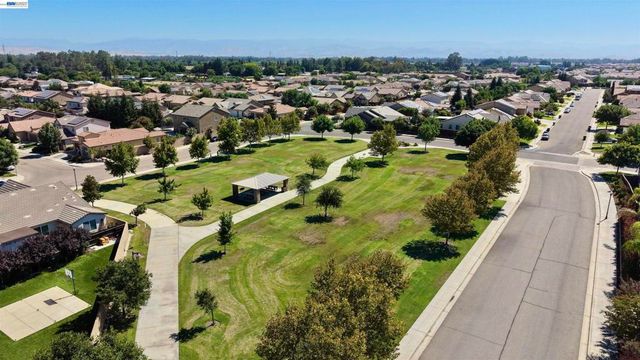 3101 Finchwood Ave, Fresno, CA 93619