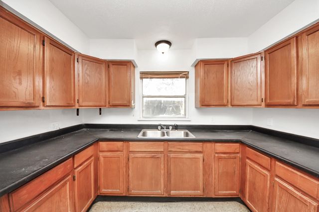 201 Delta Street, Pasadena, TX 77506