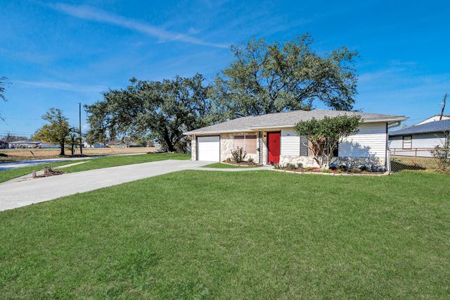 201 Delta Street, Pasadena, TX 77506