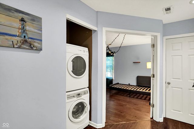 7747 Harbour Isle 8, Indianapolis, IN 46240