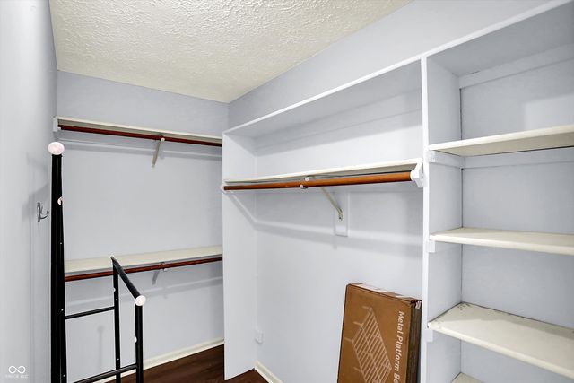 7747 Harbour Isle 8, Indianapolis, IN 46240