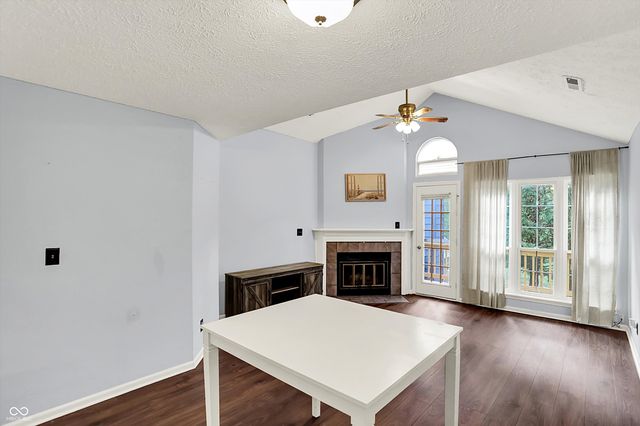 7747 Harbour Isle 8, Indianapolis, IN 46240