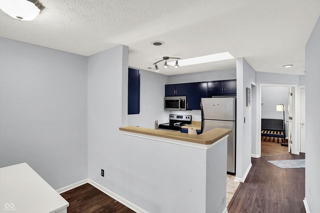 7747 Harbour Isle 8, Indianapolis, IN 46240