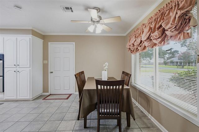 4805 W Quail Hollow, Lake Charles, LA 70605
