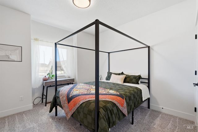 229 W Moray St, Middleton, ID 83644