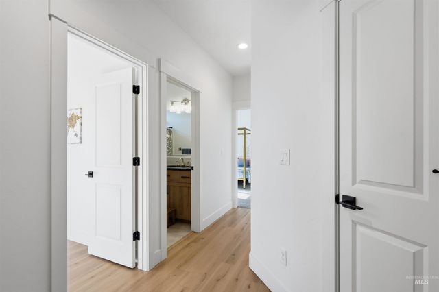 229 W Moray St, Middleton, ID 83644