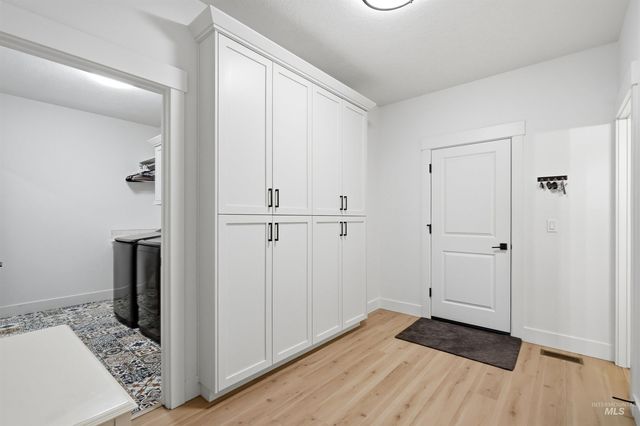 229 W Moray St, Middleton, ID 83644