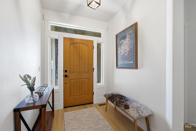 229 W Moray St, Middleton, ID 83644