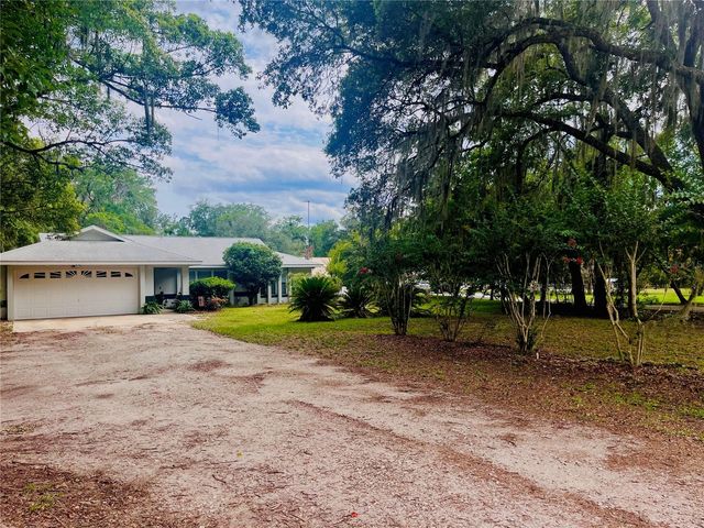 20517 NE 114TH AVENUE, Waldo, FL 32694