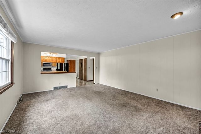 5068 Bright Baldwin Road, Newton Falls, OH 44444