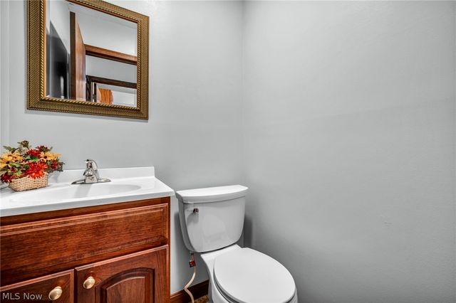 5068 Bright Baldwin Road, Newton Falls, OH 44444