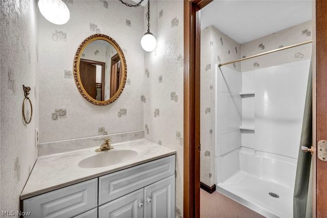 5068 Bright Baldwin Road, Newton Falls, OH 44444