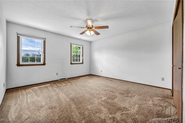 5068 Bright Baldwin Road, Newton Falls, OH 44444