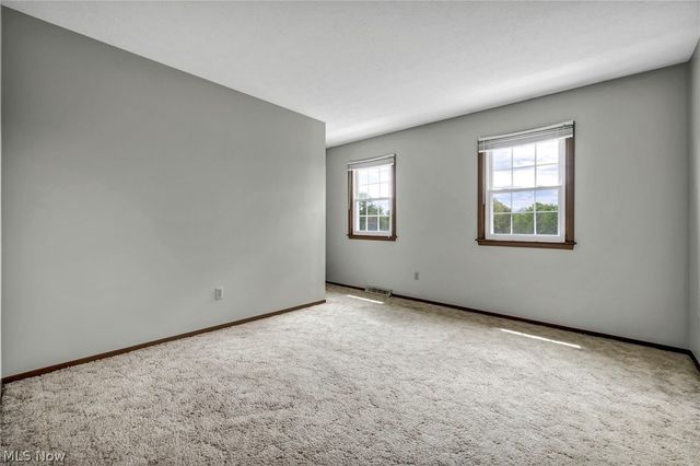 5068 Bright Baldwin Road, Newton Falls, OH 44444