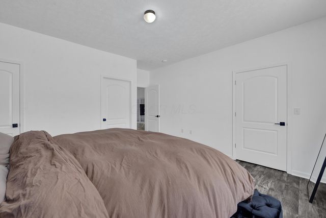 1925 Fortstone Lane, Columbus, OH 43228