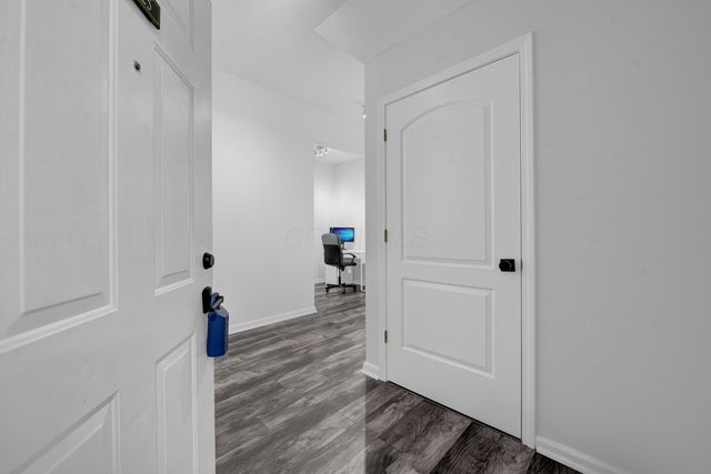 1925 Fortstone Lane, Columbus, OH 43228