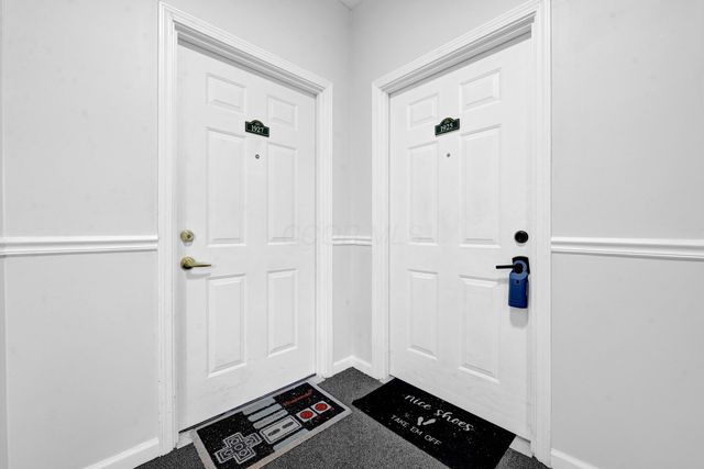 1925 Fortstone Lane, Columbus, OH 43228