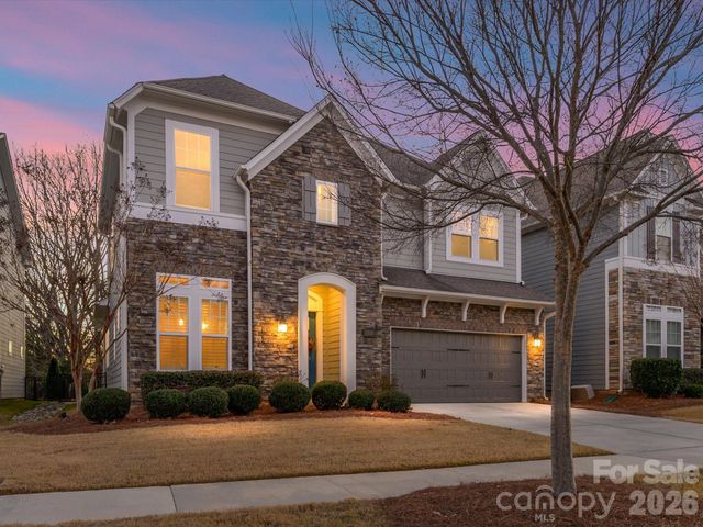 13105 Kornegy Drive, Charlotte, NC 28277