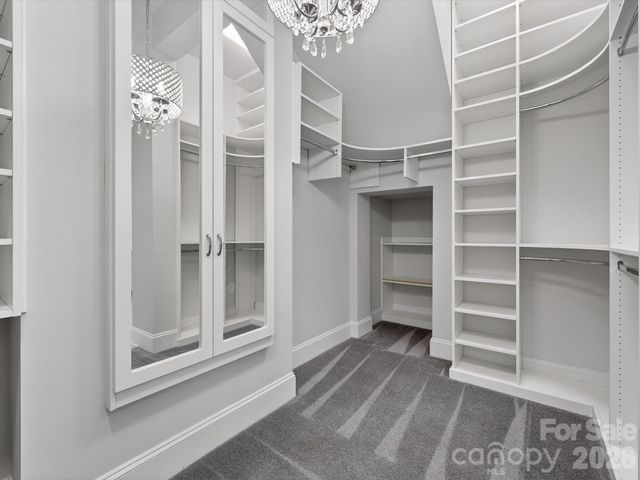 13105 Kornegy Drive, Charlotte, NC 28277