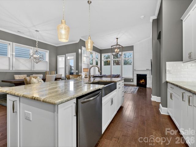 13105 Kornegy Drive, Charlotte, NC 28277