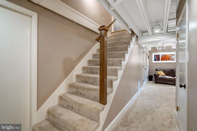 5230 OLDCASTLE LN, Springfield, VA 22151