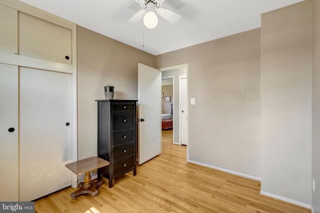 5230 OLDCASTLE LN, Springfield, VA 22151