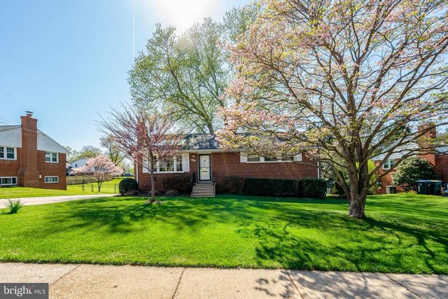 5230 OLDCASTLE LN, Springfield, VA 22151