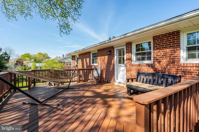 5230 OLDCASTLE LN, Springfield, VA 22151