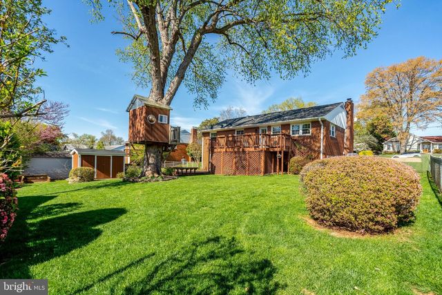 5230 OLDCASTLE LN, Springfield, VA 22151