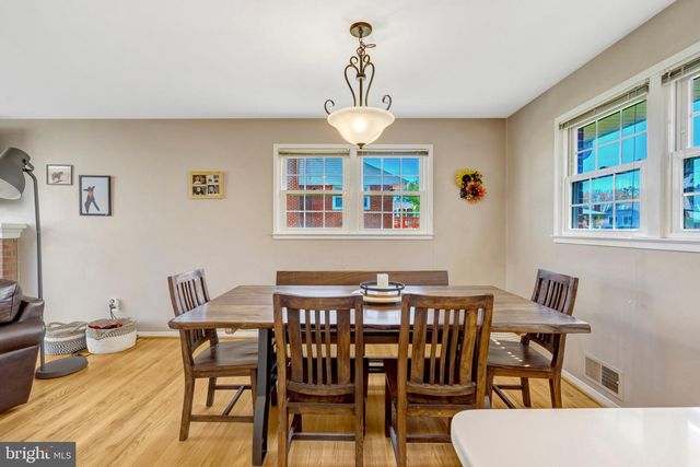 5230 OLDCASTLE LN, Springfield, VA 22151
