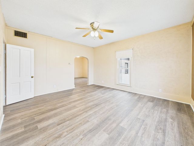 508 E Market Street, Huntington, IN 46750