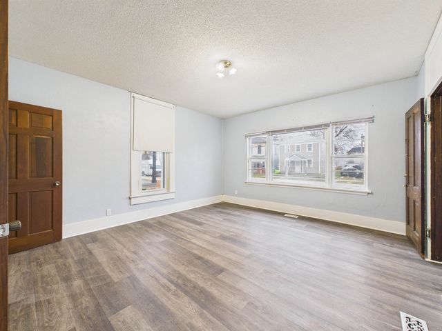 508 E Market Street, Huntington, IN 46750