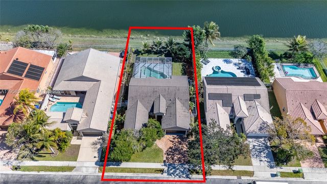 405 SW 198th Ter, Pembroke Pines, FL 33029