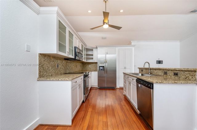 405 SW 198th Ter, Pembroke Pines, FL 33029