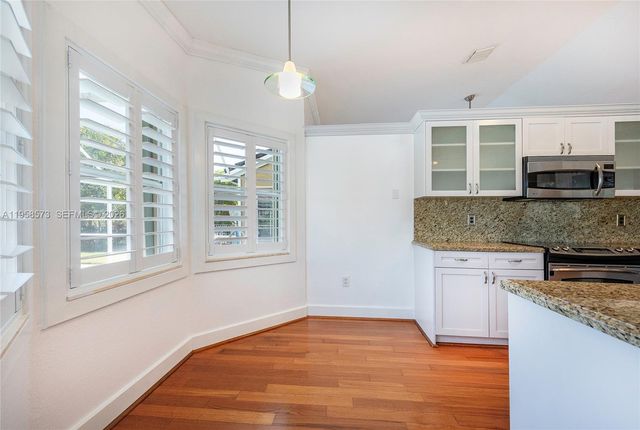 405 SW 198th Ter, Pembroke Pines, FL 33029