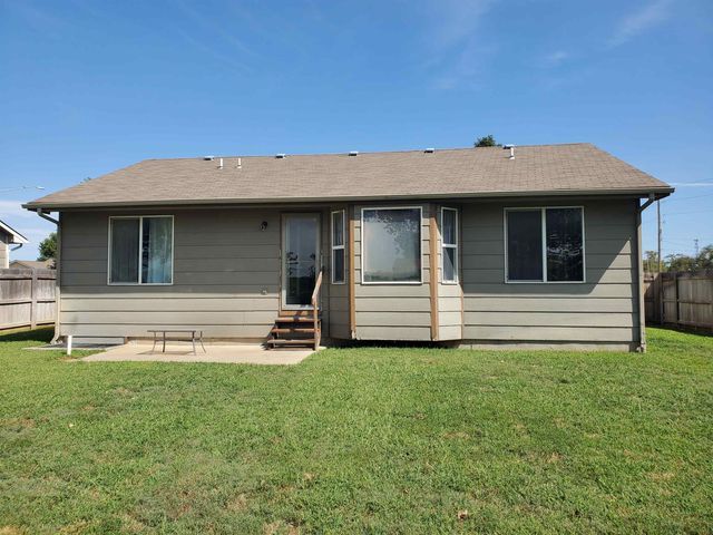 1435 E Berlin, Haysville, KS 67060