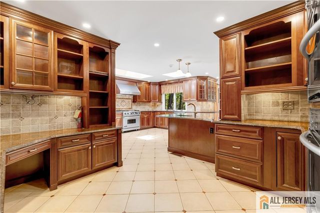 199 Old Forge Road, Monroe, NJ 08831