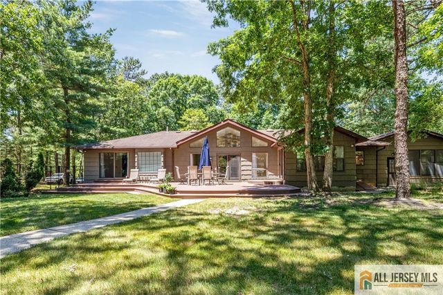 199 Old Forge Road, Monroe, NJ 08831