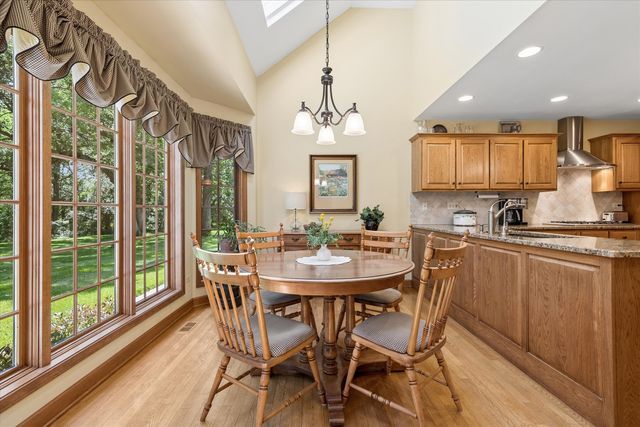 22801 W Glenhurst Road, Deer Park, IL 60010