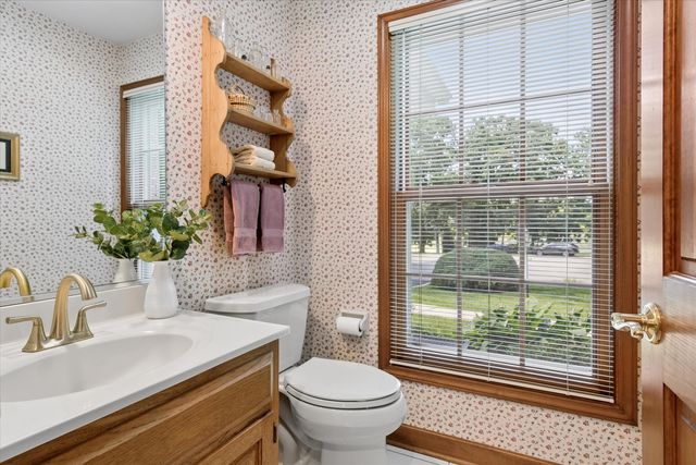 22801 W Glenhurst Road, Deer Park, IL 60010