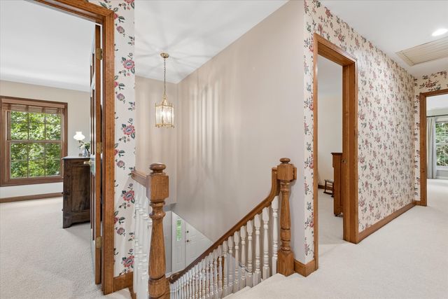 22801 W Glenhurst Road, Deer Park, IL 60010