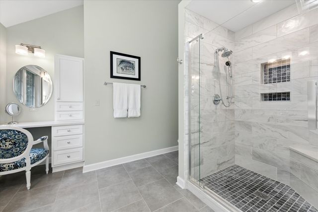 22801 W Glenhurst Road, Deer Park, IL 60010